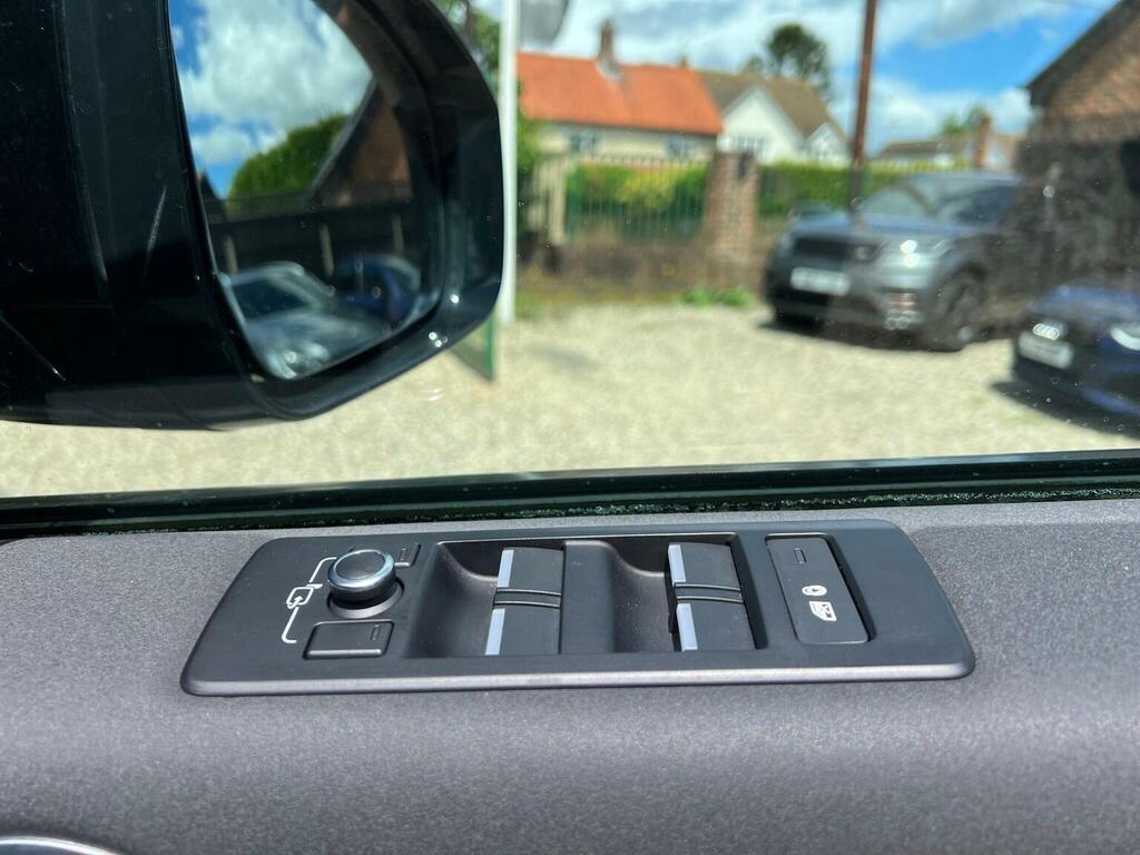 Land Rover Discovery Se Blue #25
