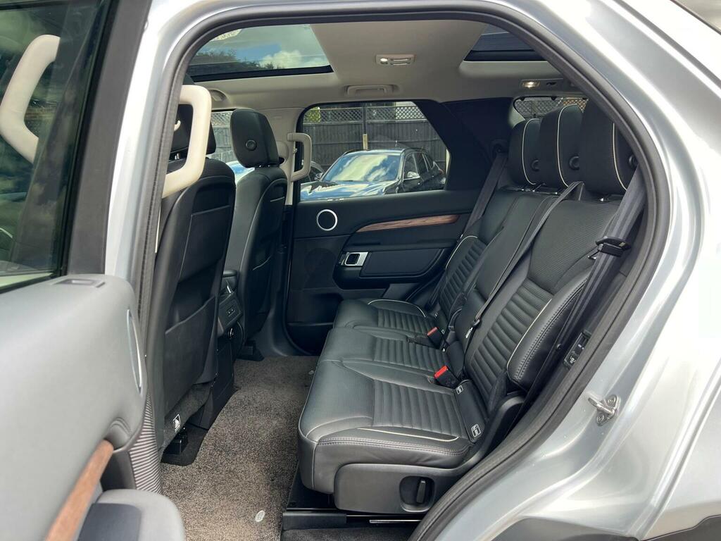 Land Rover Discovery Se Blue #29