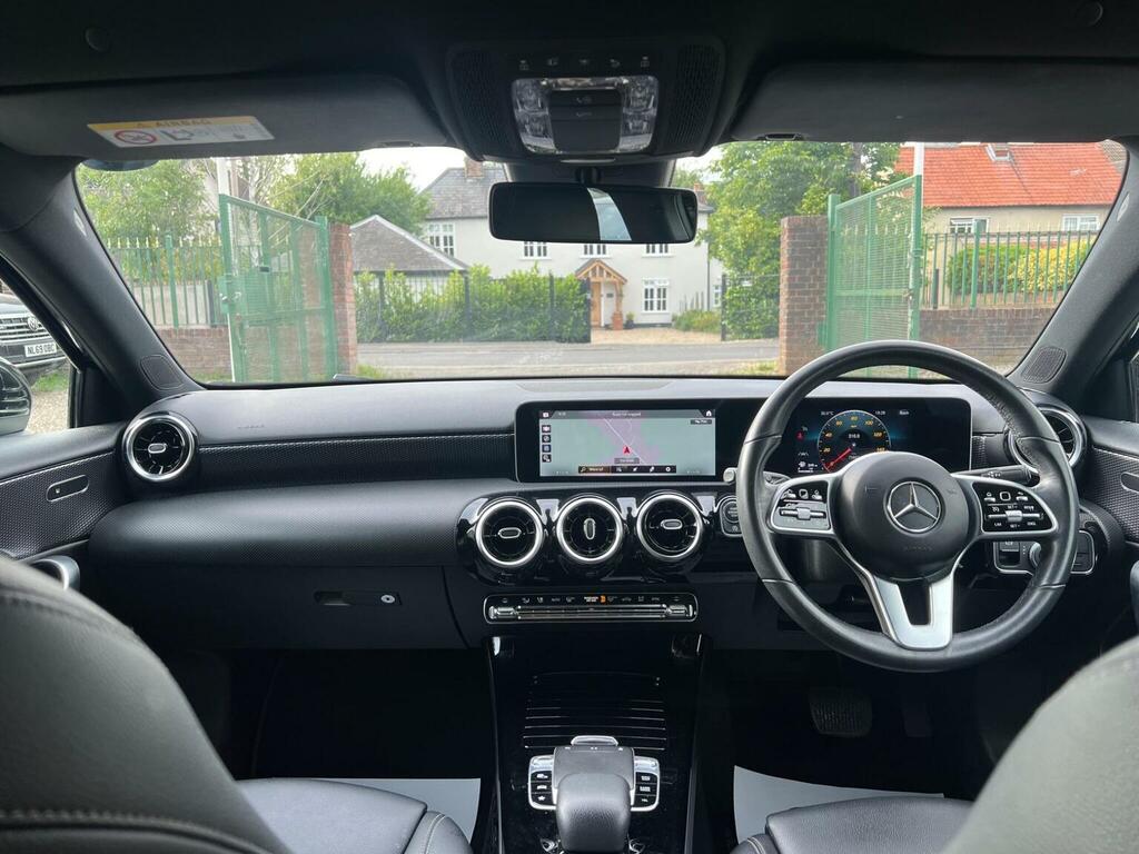 Mercedes-Benz A Class 1.5 A180d Sport Executive 7G-dct Euro 6 Ss Black #5