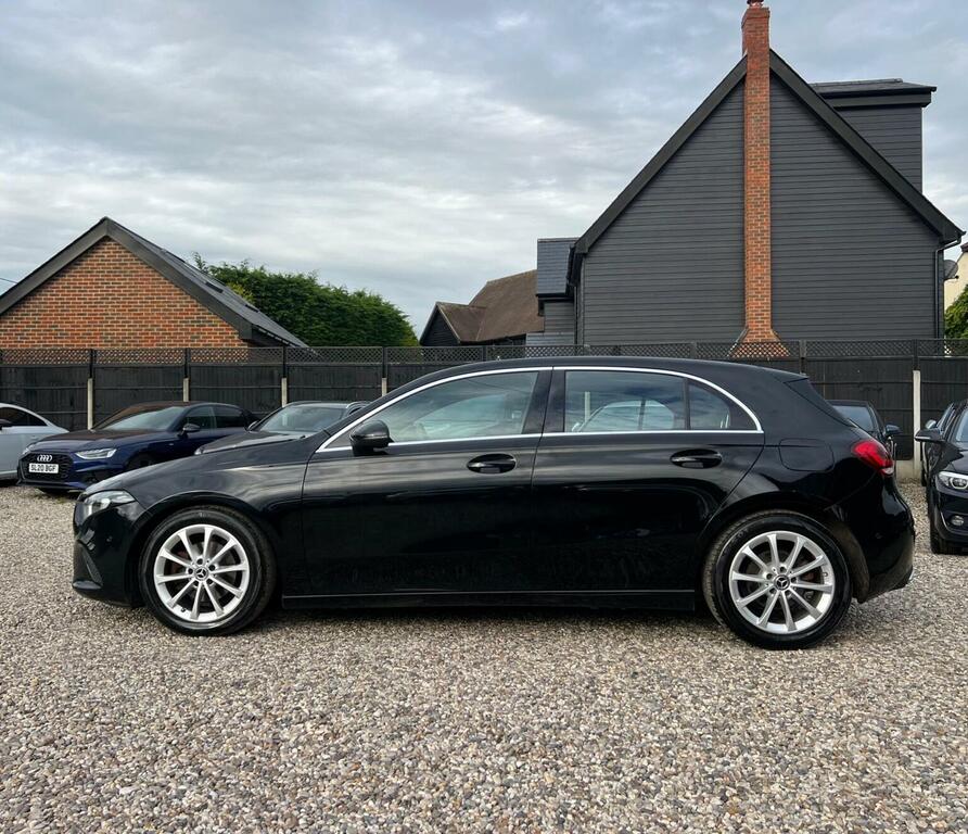 Mercedes-Benz A Class 1.5 A180d Sport Executive 7G-dct Euro 6 Ss Black #4