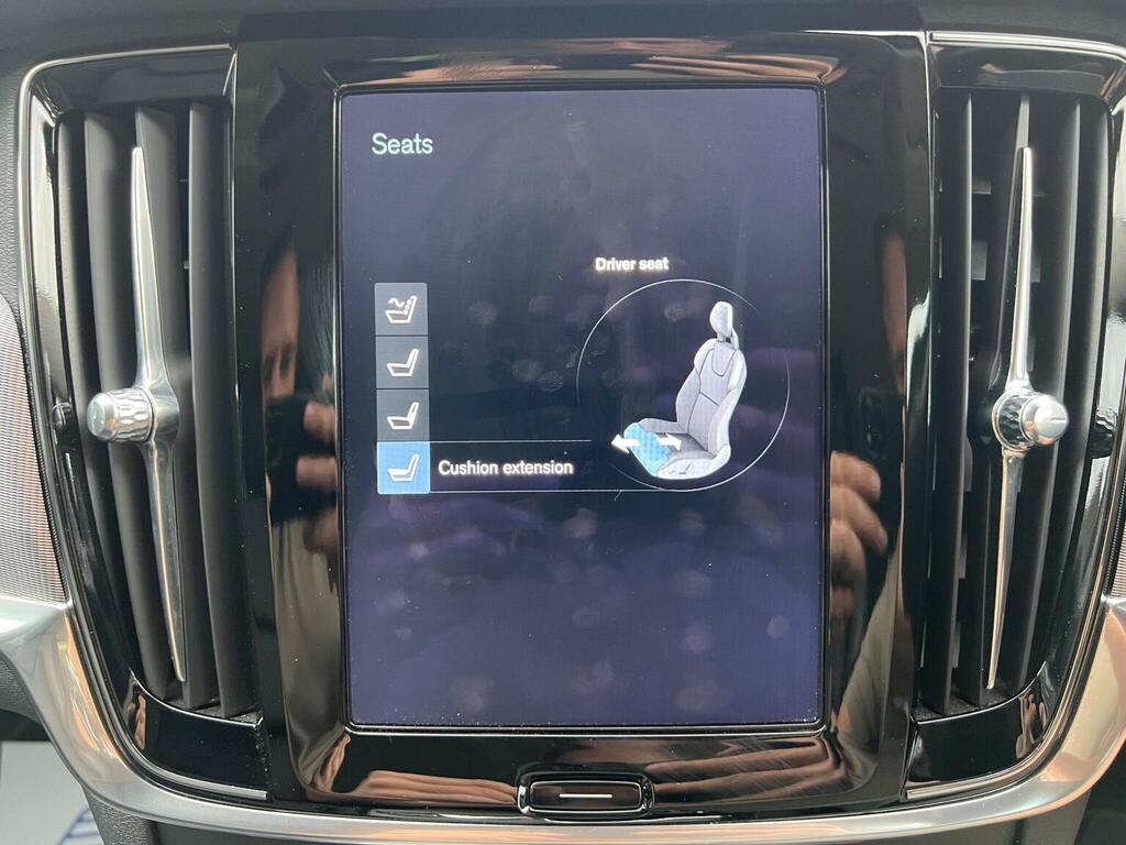 Volvo V90 Estate 2.0 D4 Inscription Grey In Grey #33