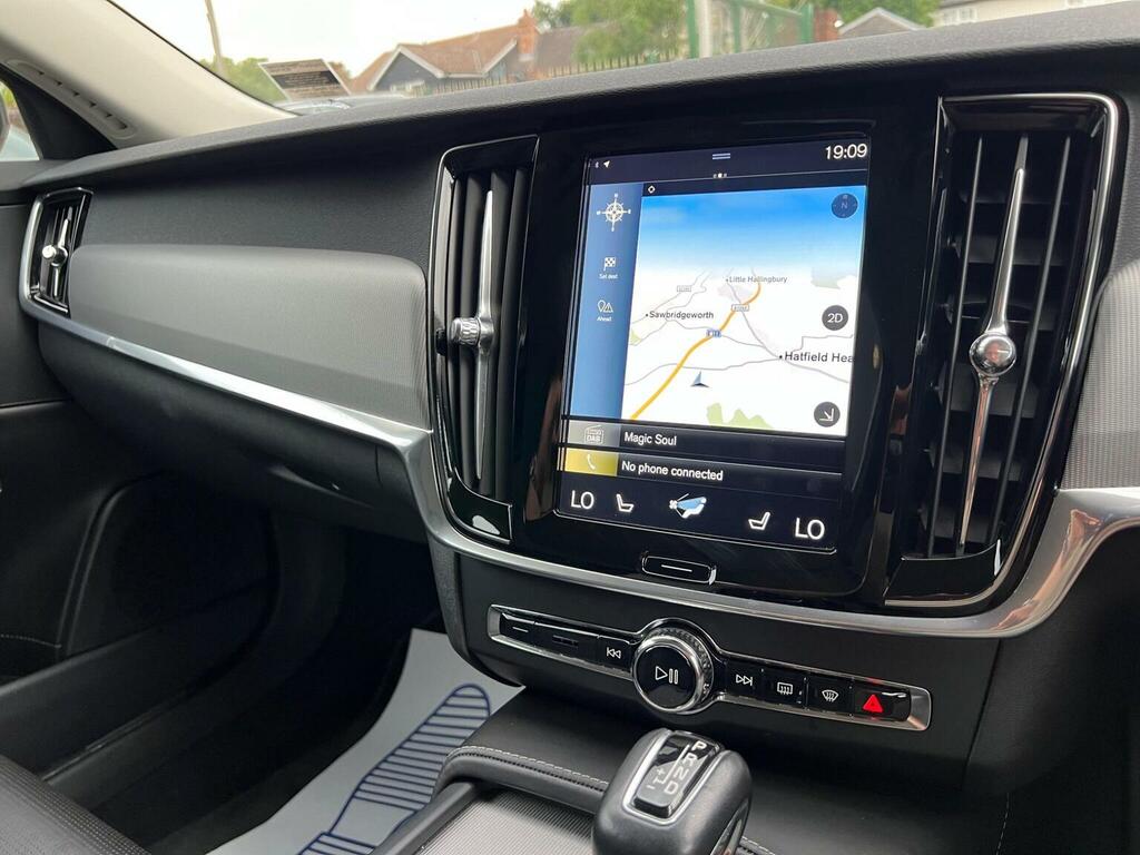 Volvo V90 Estate 2.0 D4 Inscription Grey In Grey #21