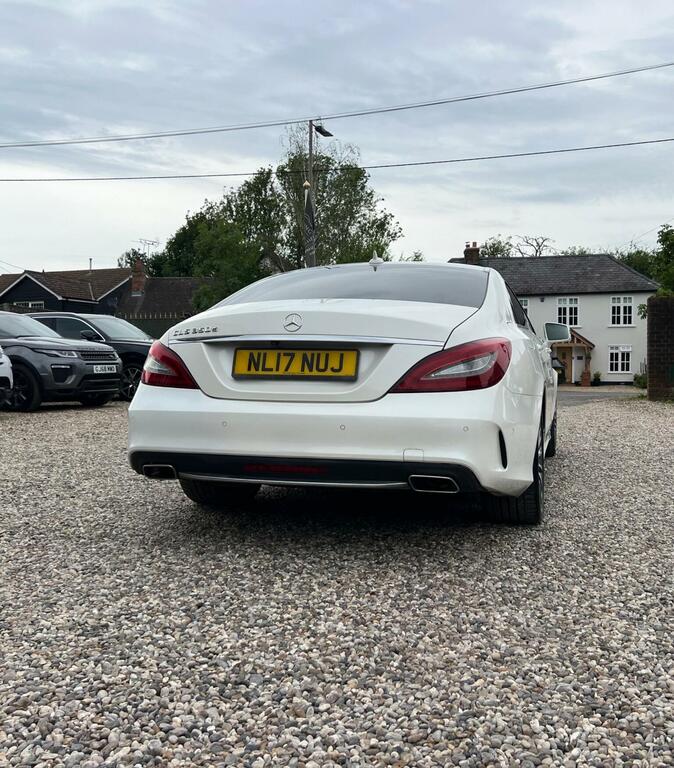Mercedes-Benz CLS Saloon Black #7