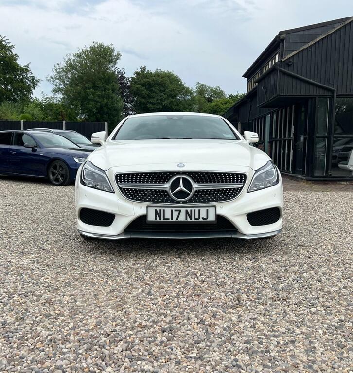 Mercedes-Benz CLS 3.0 Cls350d V6 Amg Line Premium Coupe G-tronic White #2