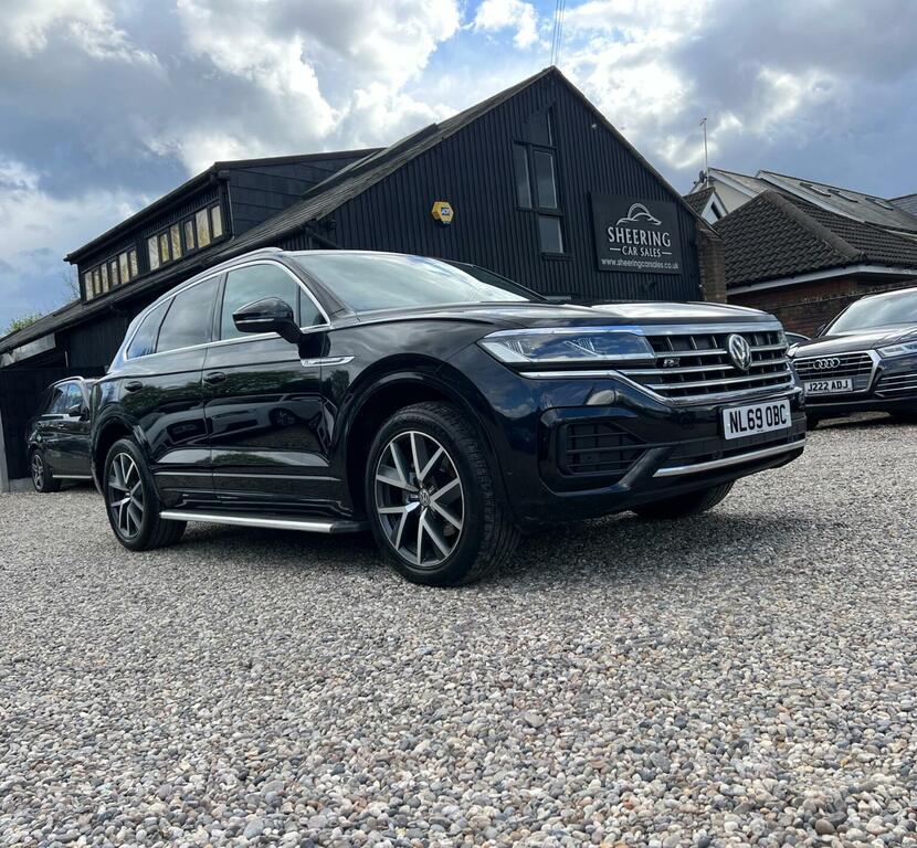 Volkswagen Touareg 3.0 Tdi V6 R-line Tiptronic 4Motion Euro 6 Ss 5 Black