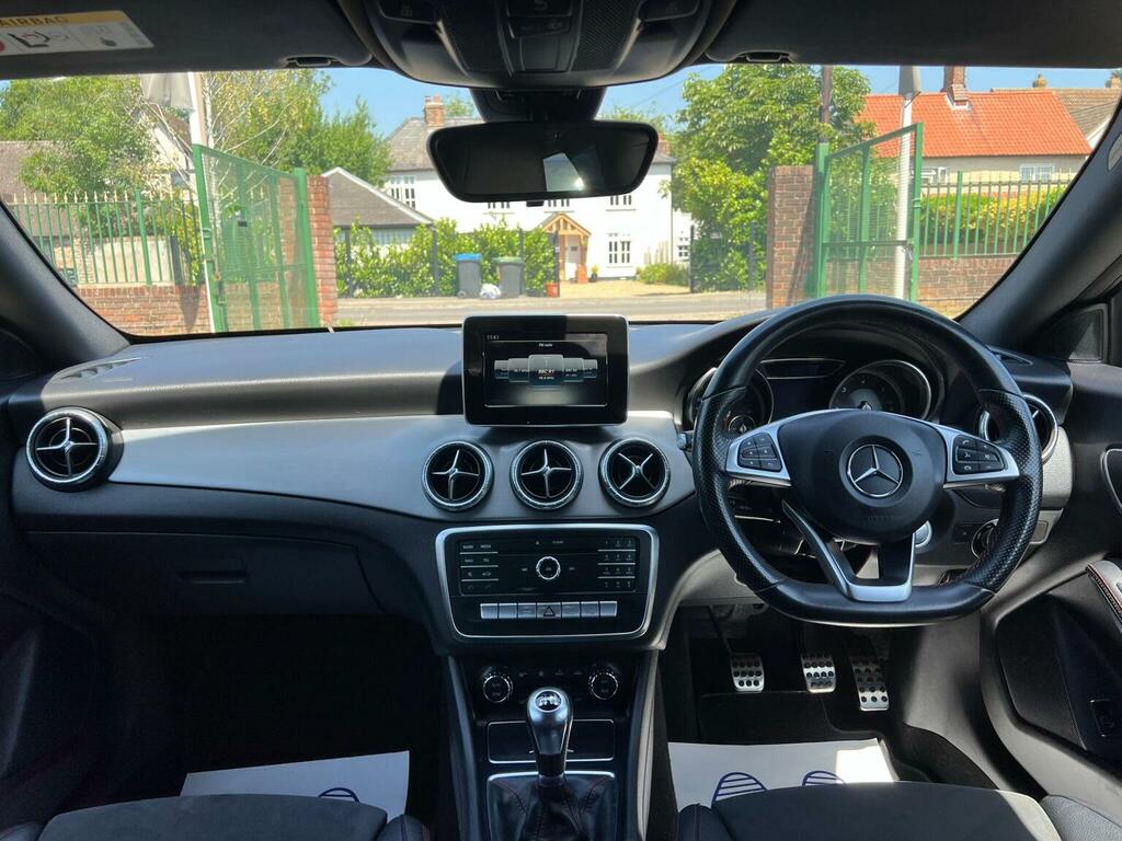 Mercedes-Benz CLA Class 2.1 Cla200d Amg Line Coupe Euro 6 Ss Black #3
