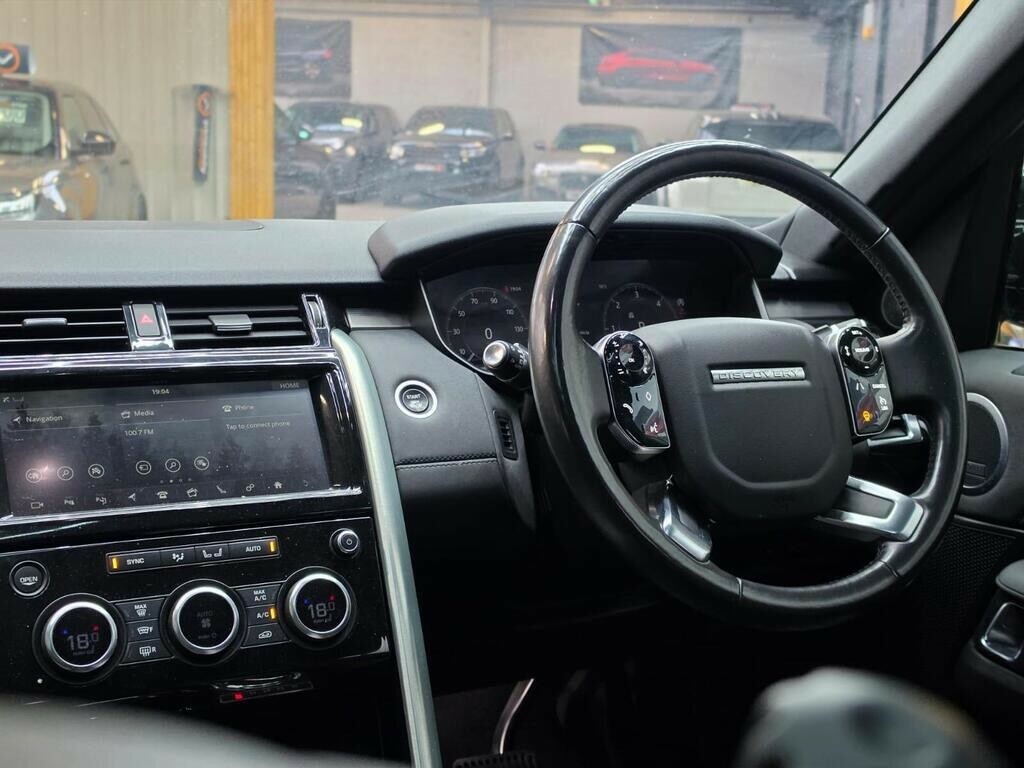 Land Rover Discovery Ed4 Se Black #7