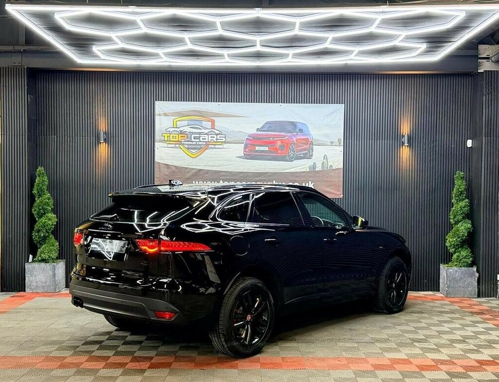 Jaguar F-Pace 2.0 D180 R-sport Black #6