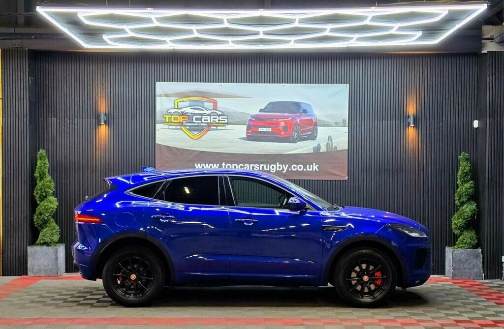 Jaguar E-Pace 2.0 D150 R-dynamic Blue #3