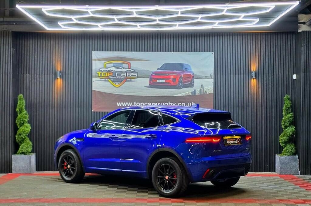Jaguar E-Pace 2.0 D150 R-dynamic Blue #6