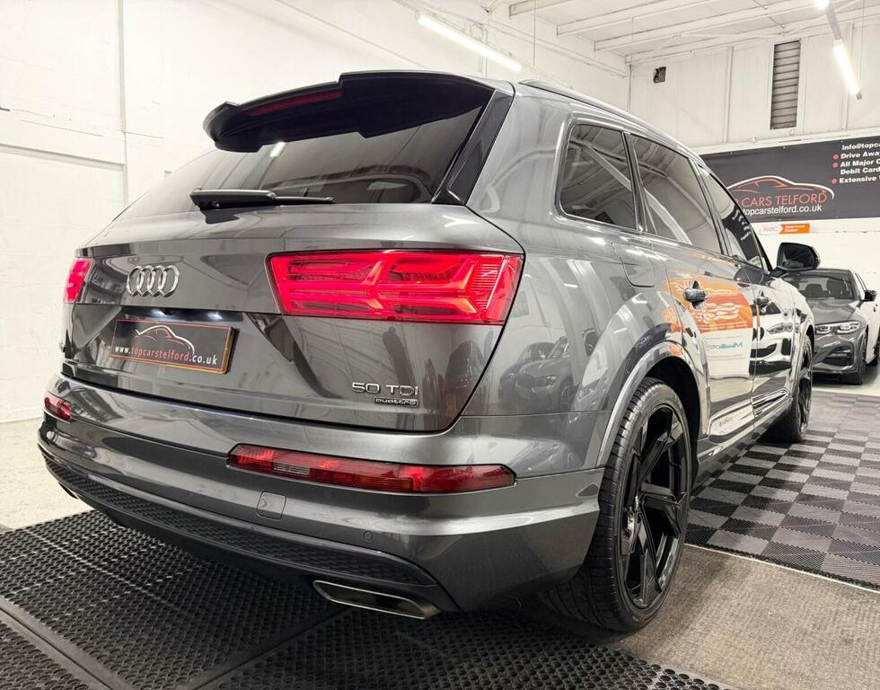 Audi Q7 Suv 3.0 Tdi V6 50 Black Edition Tiptronic Quattro NJ19HLM Grey #3