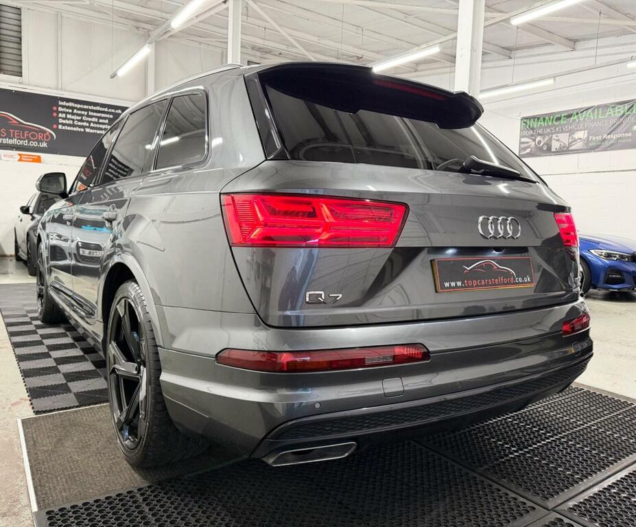 Audi Q7 Suv 3.0 Tdi V6 50 Black Edition Tiptronic Quattro NJ19HLM Grey #4