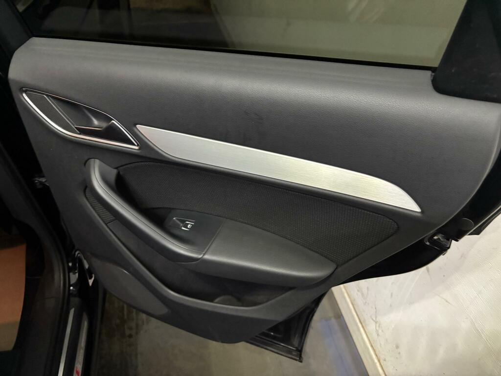 Audi Q3 Tfsi Black Edition Grey #18