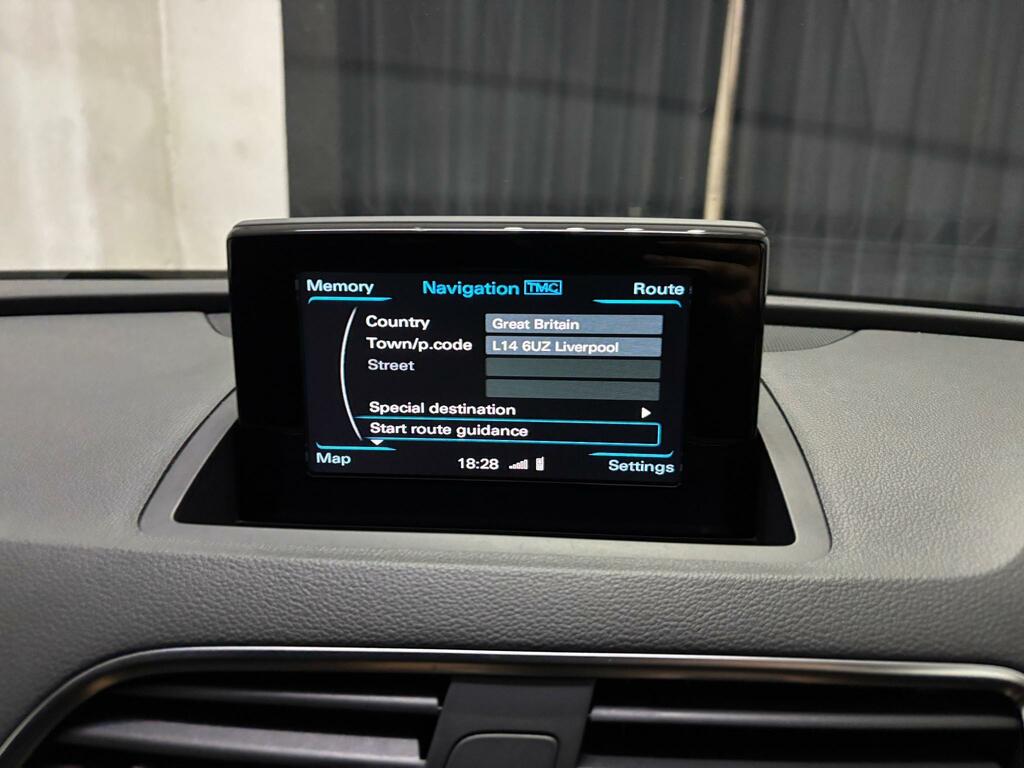 Audi Q3 Tfsi Black Edition Grey #29