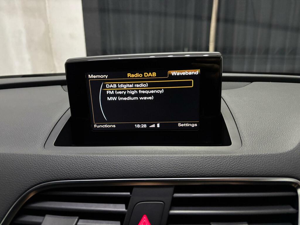 Audi Q3 Tfsi Black Edition Grey #28