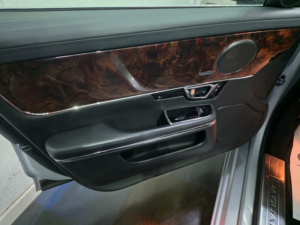 Jaguar XJ 3.0 Xj Portfolio  #45