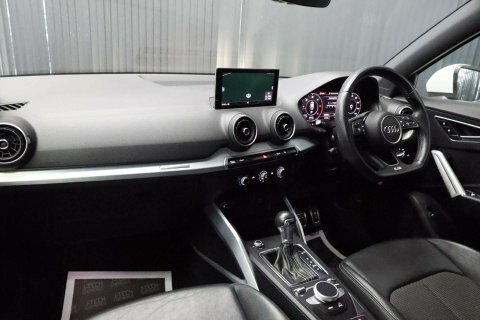 Audi Q2 2020 20 1.6 GF20UED White #3