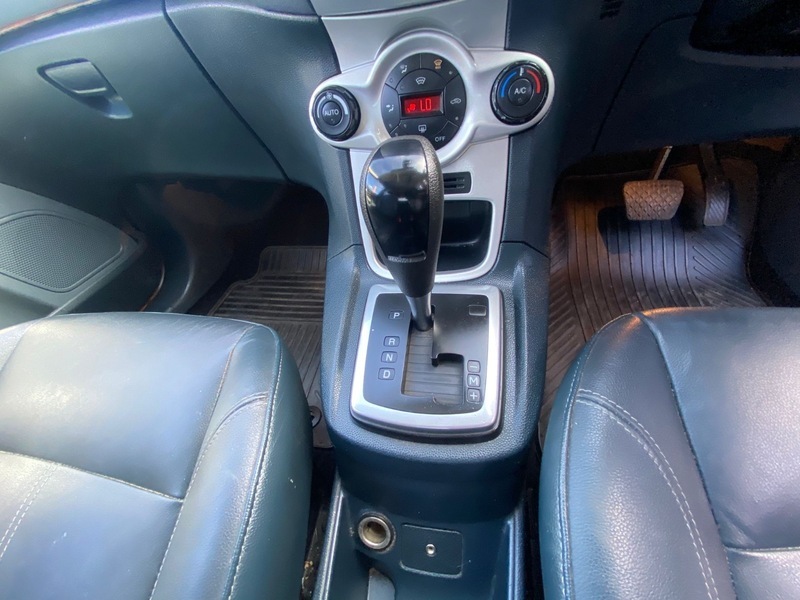 Ford Fiesta Titanium Black #5