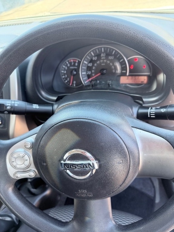 Nissan Micra Visia White #4