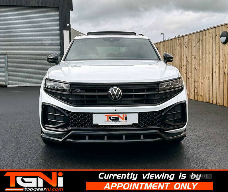 Volkswagen Touareg 3.0 V6 Tdi 4Motion 286 Black Edition Tip OV73HRE #3