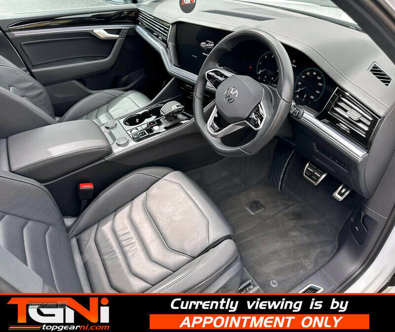 Volkswagen Touareg 3.0 V6 Tdi 4Motion 286 Black Edition Tip OV73HRE #5