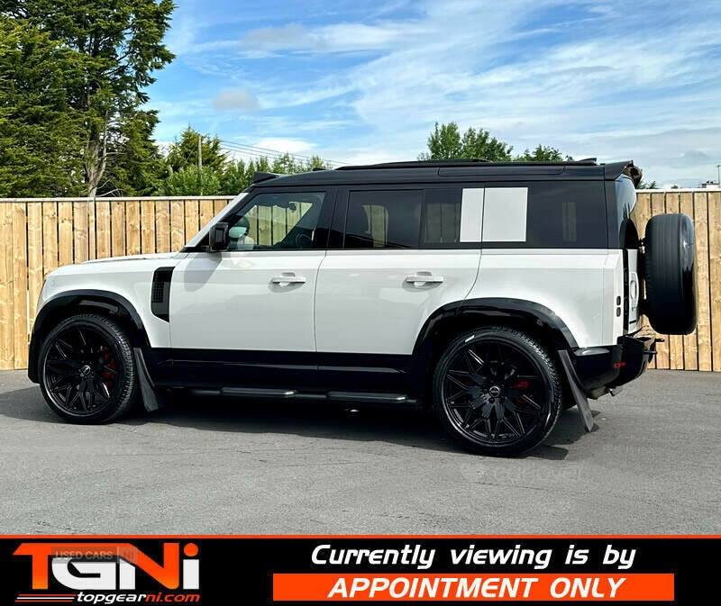 Land Rover Defender 110 3.0 D350 X-dynamic Se 110 YT75UPG #2