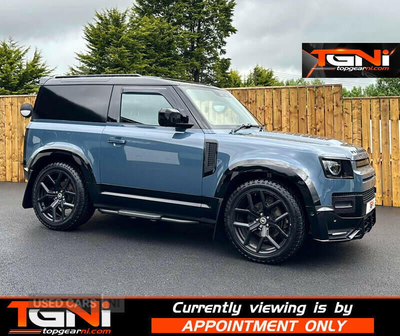 Land Rover Defender 3.0 D250 Hard Top Se
