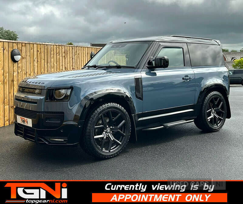 Land Rover Defender 3.0 D250 Hard Top Se ILZ898 #4