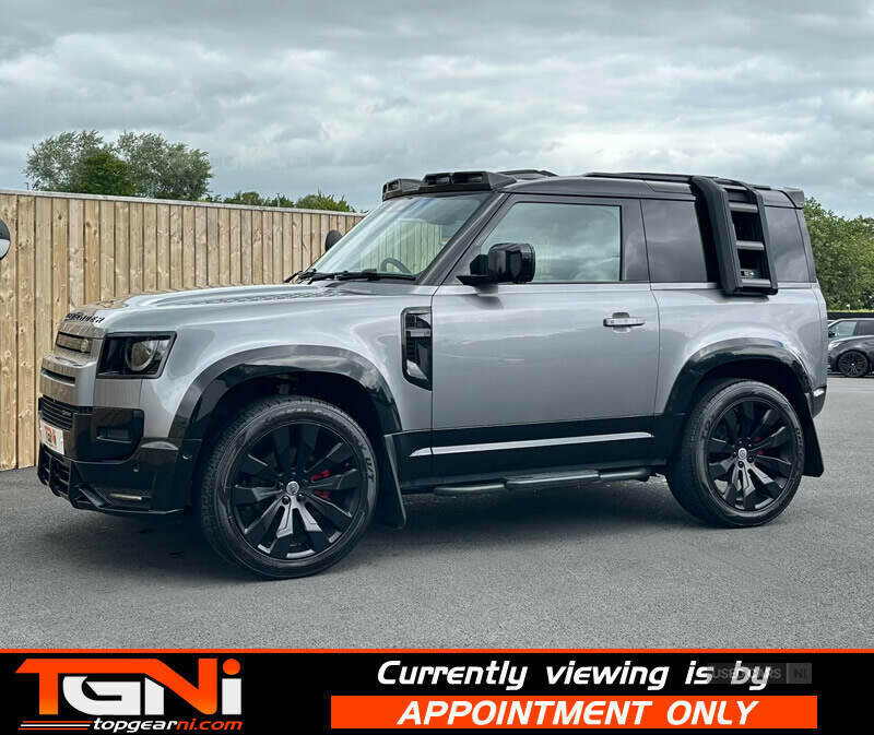 Land Rover Defender 90 3.0 D250 X-dynamic Se 90 LJ22YSX #4