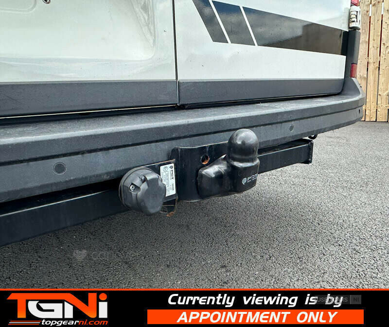 Volkswagen Crafter 2.0 Cr35 Tdi Bluemotion Tech Trendline 180 Bhp Mwb Silver #17