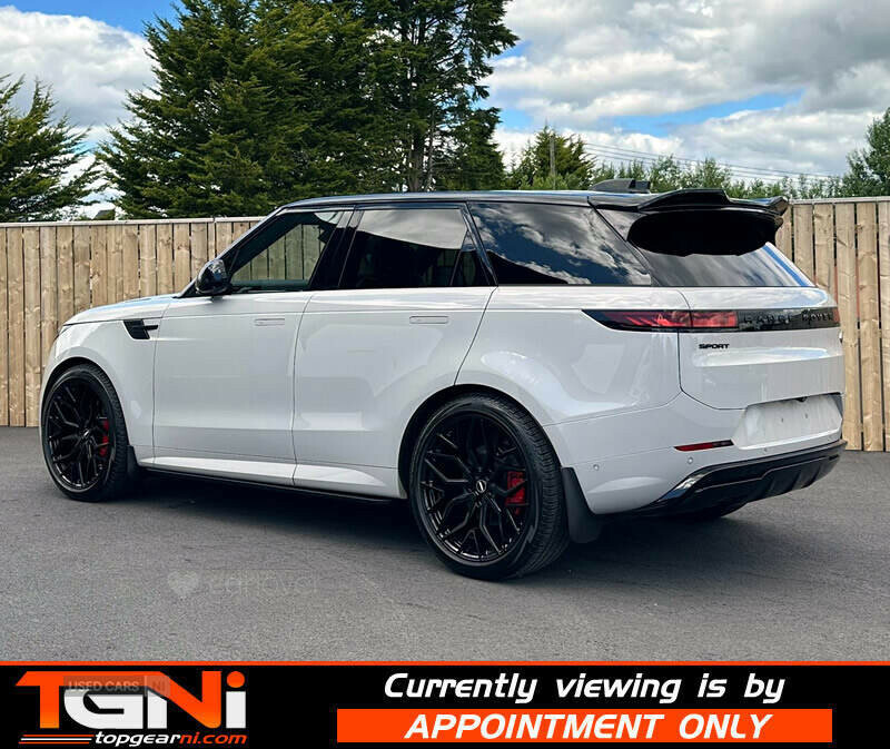 Land Rover Range Rover Sport 3.0 D300 Dynamic Se #2