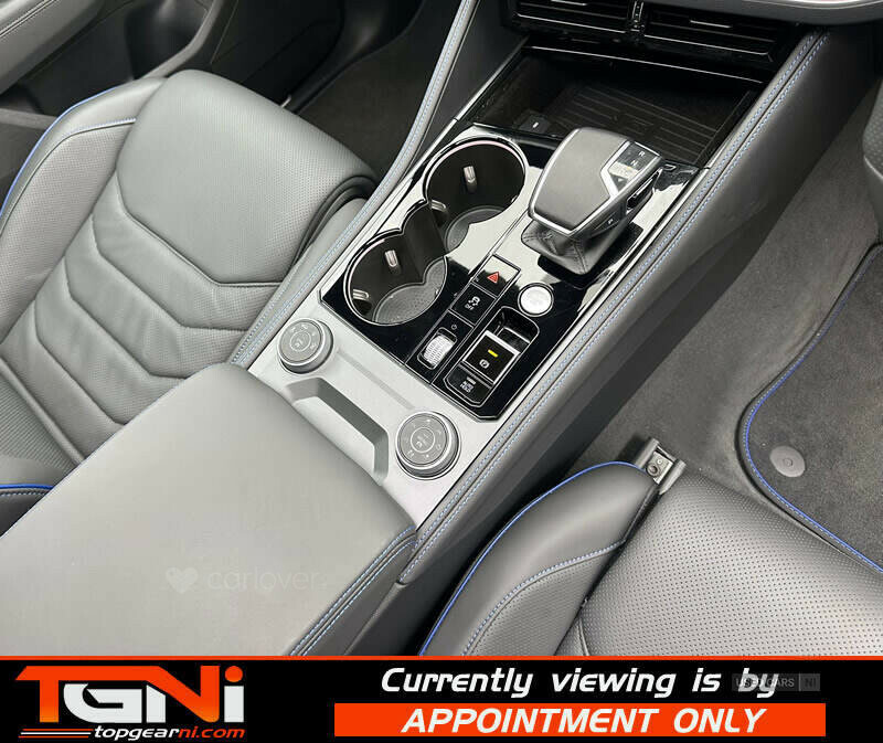 Volkswagen Touareg 3.0 Tsi Ehybrid 4Motion Elegance Vat Qualifying C White #8