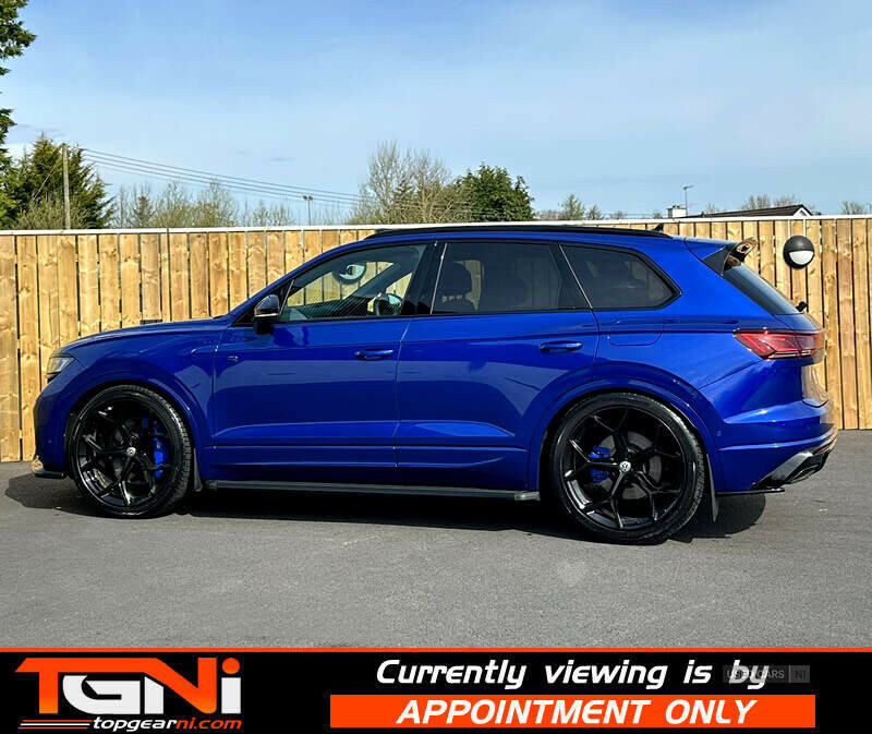 Volkswagen Touareg 3.0 V6 Tsi Ehybrid 4Motion R Tip  #2