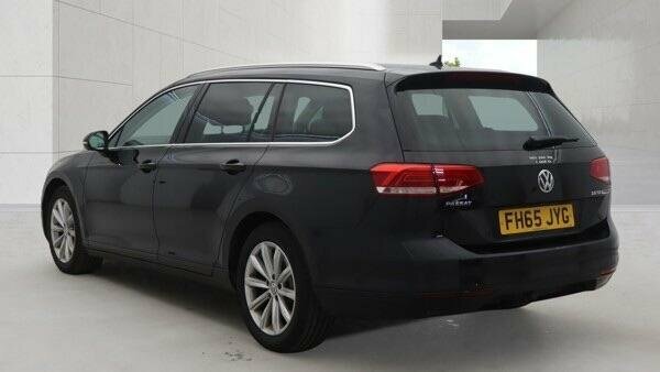 Volkswagen Passat 2015 2.0 Tdi Bluemotion Tech Se Business Dsg Euro Black #4