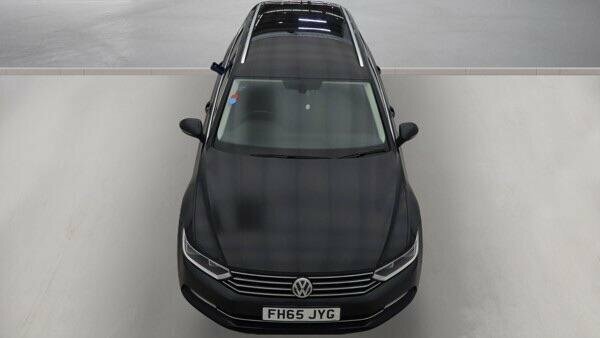 Volkswagen Passat 2015 2.0 Tdi Bluemotion Tech Se Business Dsg Euro Black #2