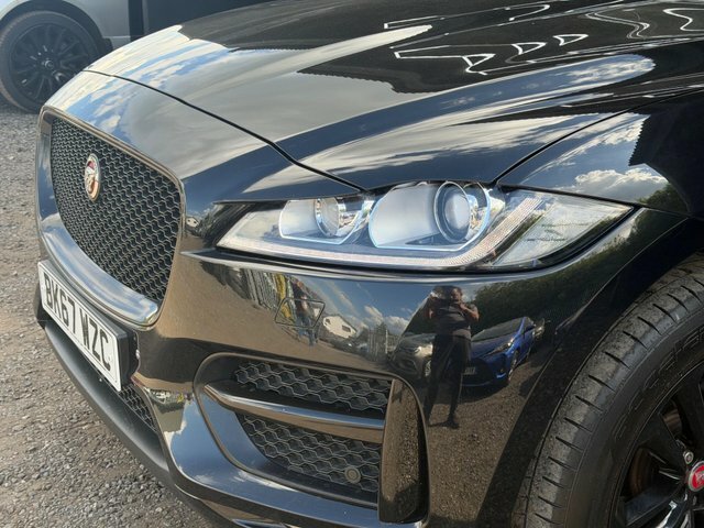 Jaguar F-Pace Suv 2.0 D180 R-sport Awd Euro 6 Ss 20 Black #36