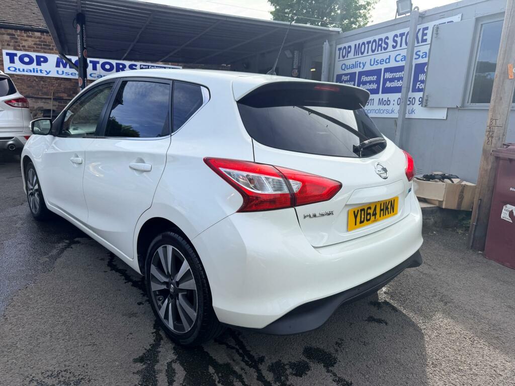 Nissan Pulsar Hatchback White #9