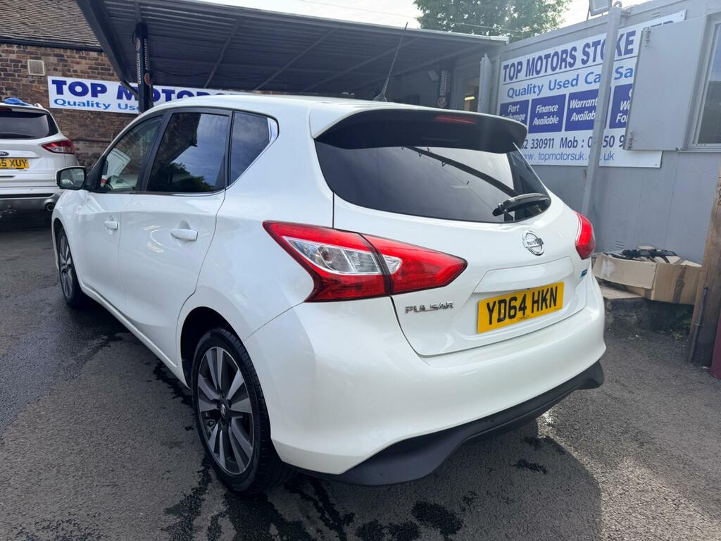 Nissan Pulsar Hatchback White #10