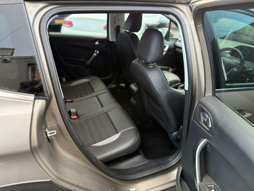 Peugeot 2008 Puretech Active 82 Grey #12