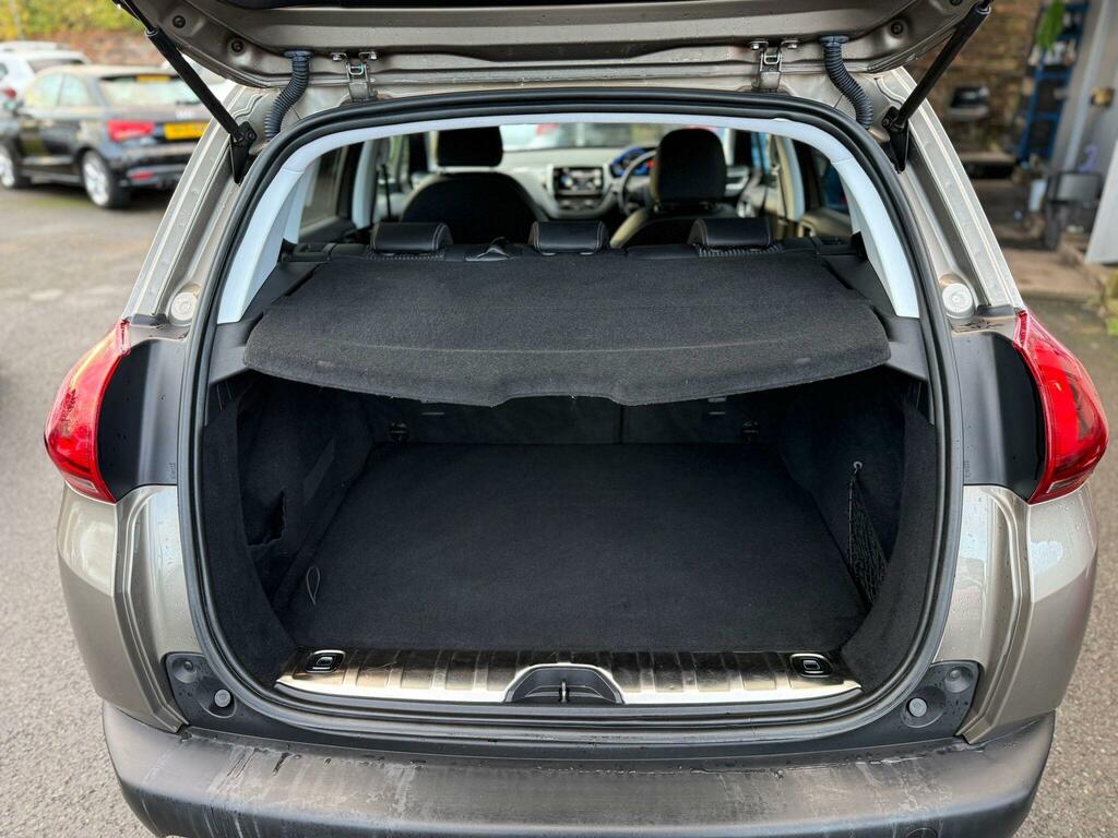 Peugeot 2008 Puretech Active 82 Grey #23