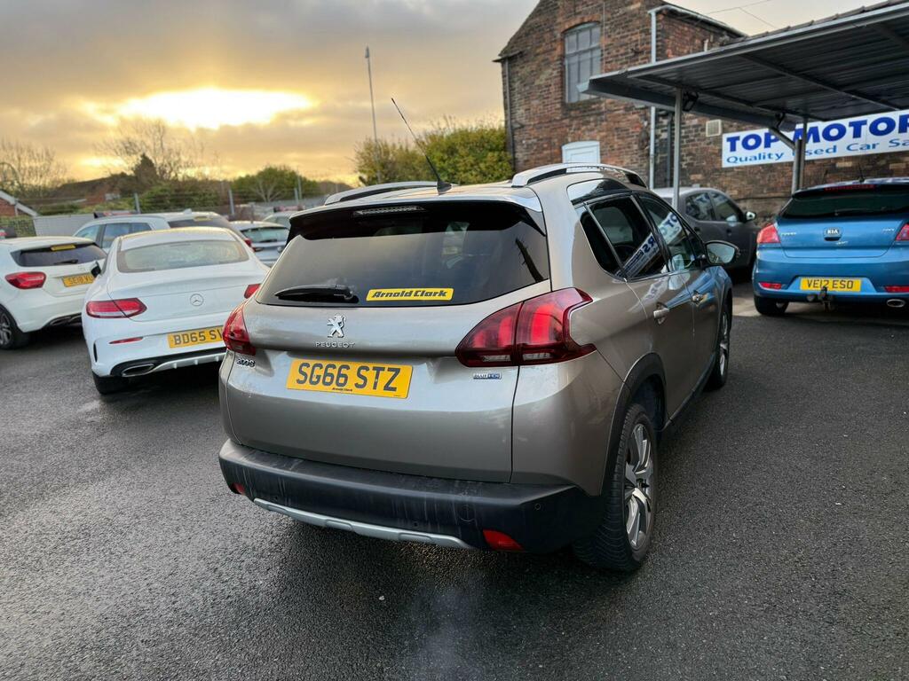 Peugeot 2008 Puretech Active 82 Grey #8