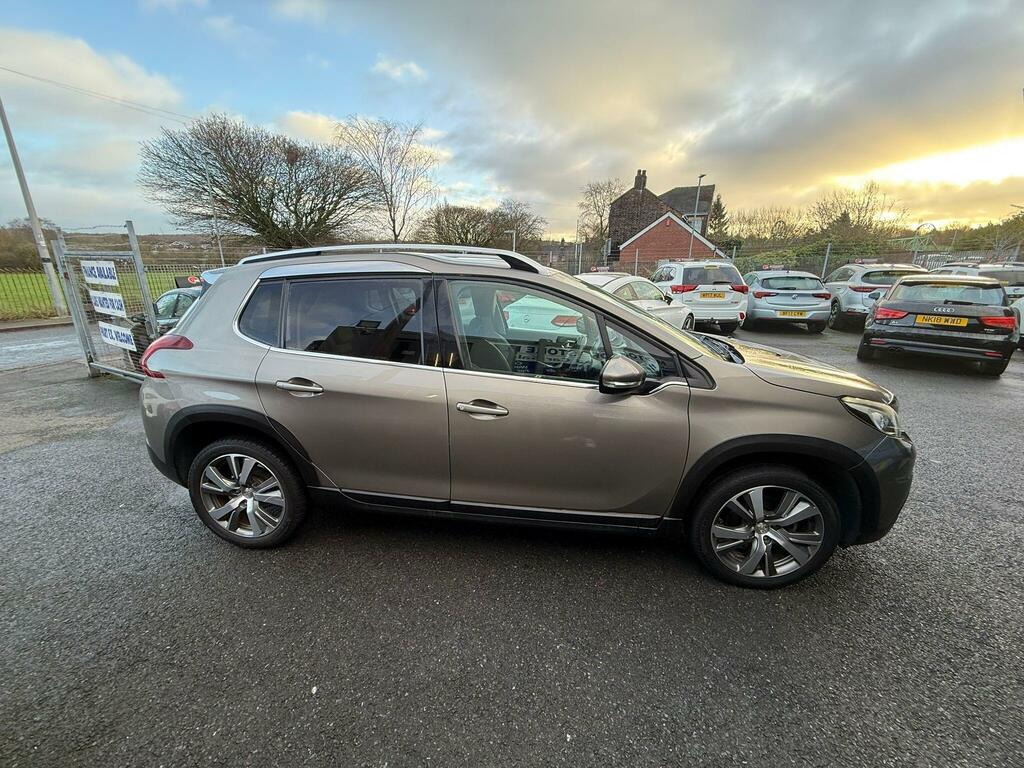Peugeot 2008 Puretech Active 82 Grey #7