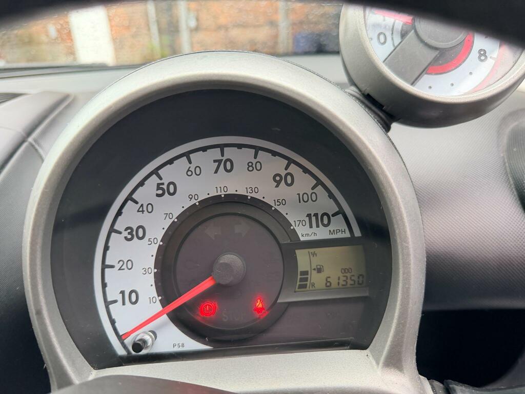 Toyota Aygo Fire Black #15