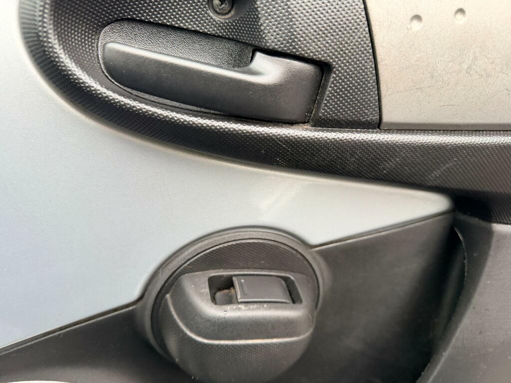Toyota Aygo Fire Black #17