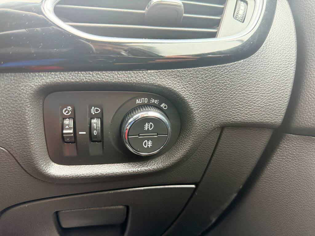 Vauxhall Astra Griffin Silver #19