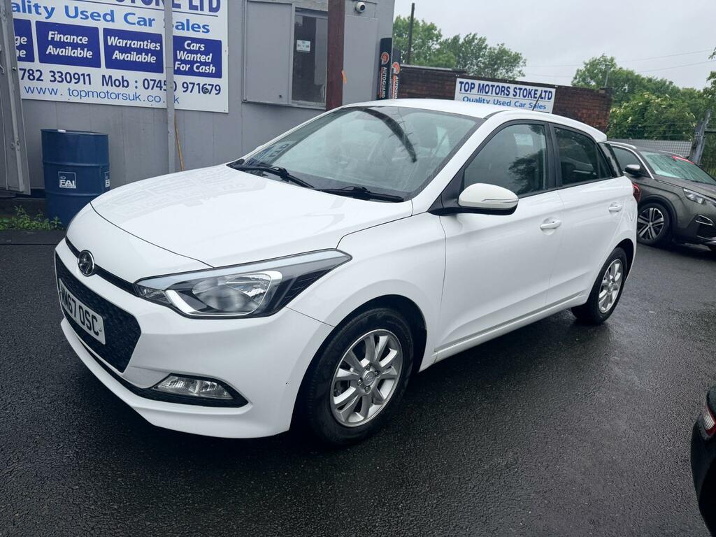 Hyundai I20 Active White #10
