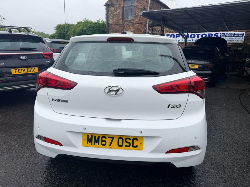 Hyundai I20 Active White #14