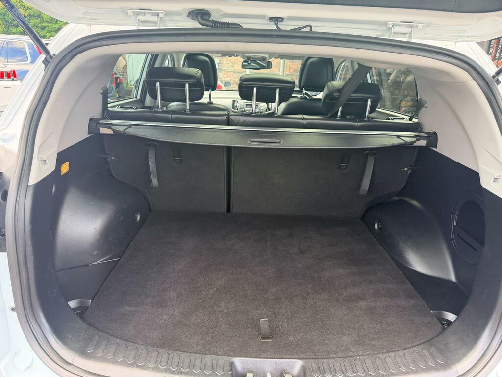 Kia Sportage Kx-4 Crdi White #30