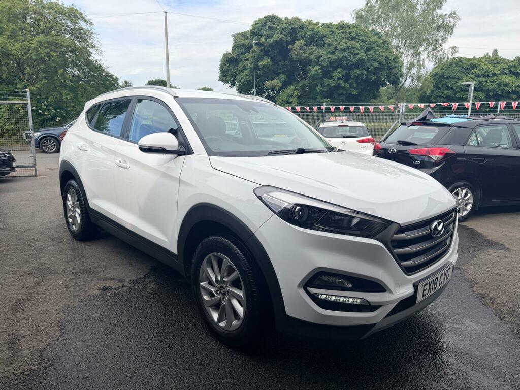 Hyundai Tucson 1.6 Gdi Blue Drive Se Nav Euro 6 Ss White #6