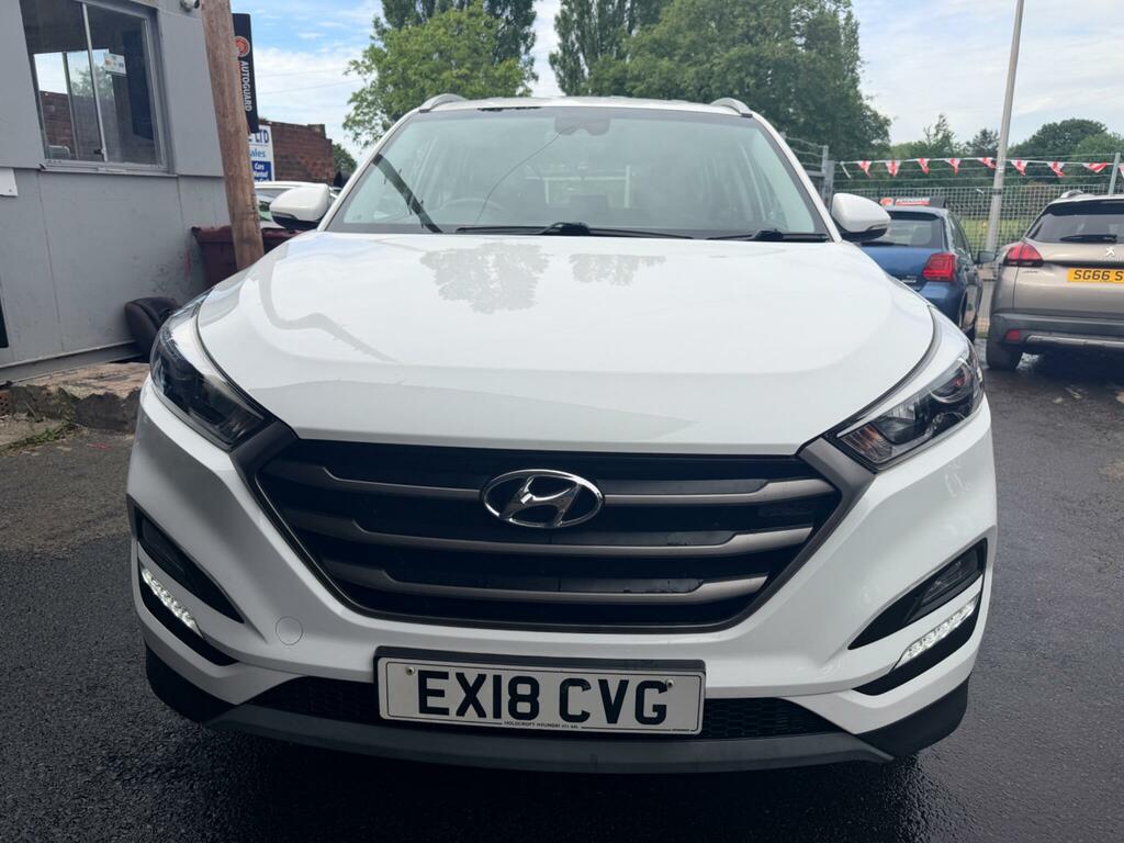 Hyundai Tucson 1.6 Gdi Blue Drive Se Nav Euro 6 Ss White #2